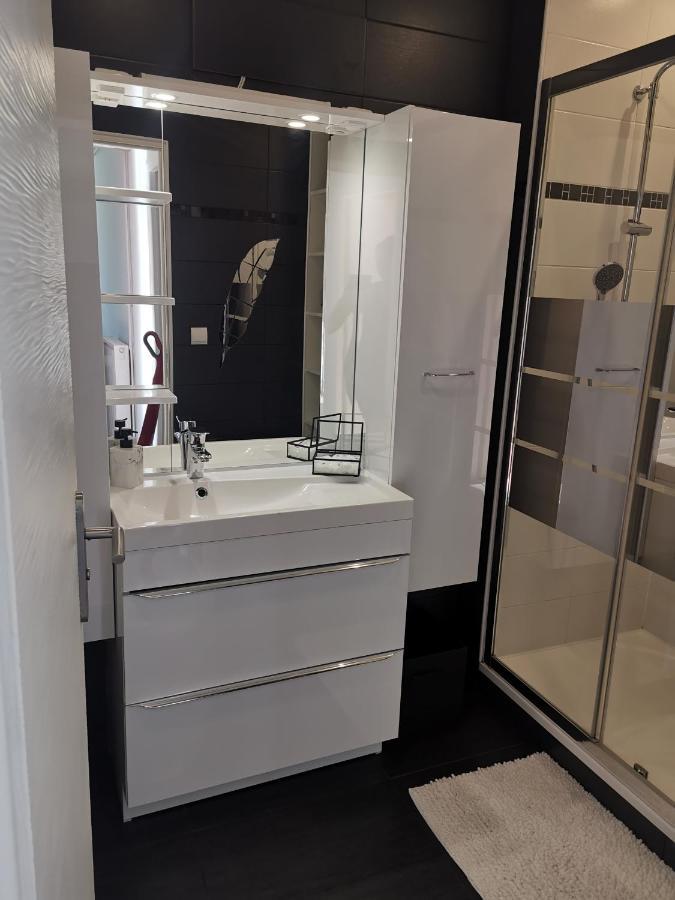 Apartamento Souvenirs De Provence T2 Neuf Avec Loggia Digne-les-Bains Exterior foto